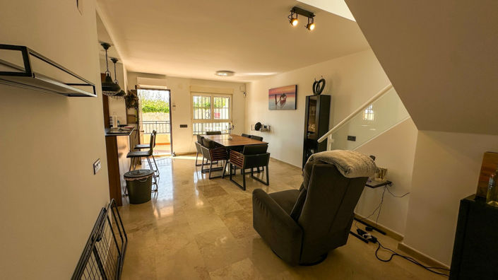 Image No.18-3 Bed Townhouse for sale