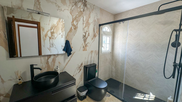 Image No.23-3 Bed Townhouse for sale