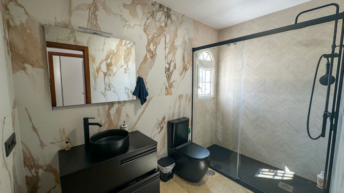 Image No.25-3 Bed Townhouse for sale