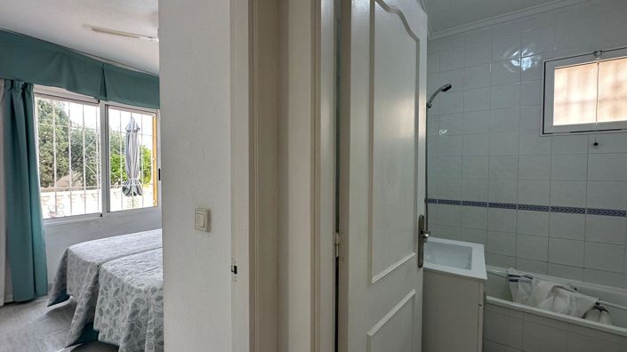 Image No.17-2 Bed Apartment for sale