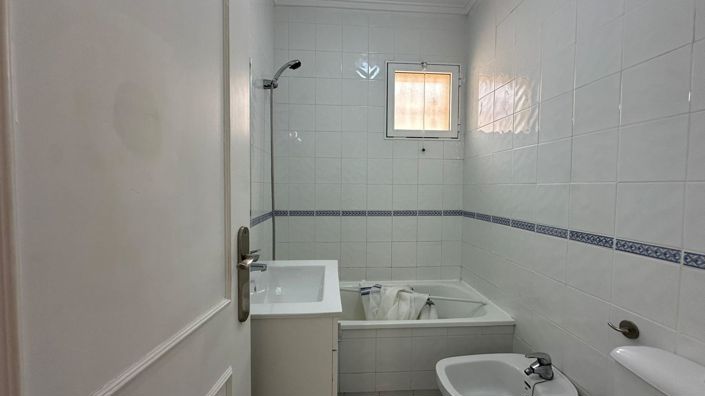 Image No.18-2 Bed Apartment for sale