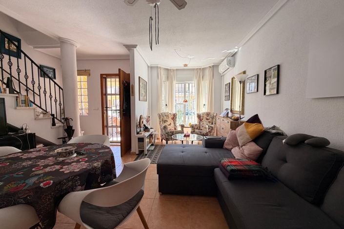 Image No.15-3 Bed Townhouse for sale