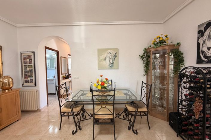 Image No.24-3 Bed Villa for sale