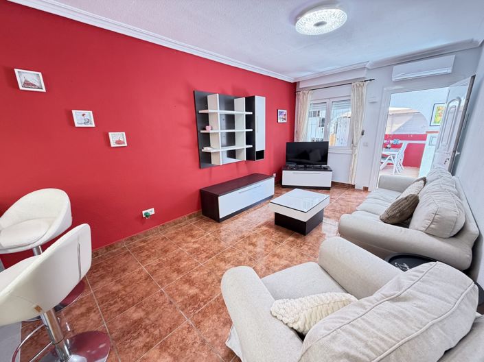 Image No.7-2 Bed Townhouse for sale