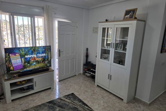 Image No.4-2 Bed Apartment for sale