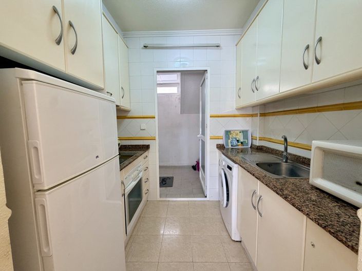 Image No.7-2 Bed Apartment for sale