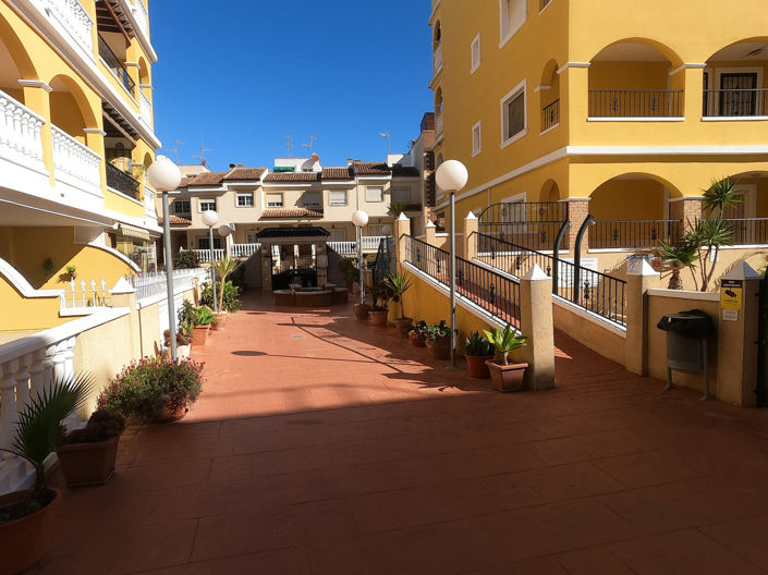 Image No.26-2 Bed Apartment for sale