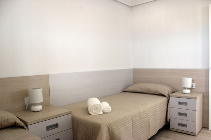 Image No.28-3 Bed Apartment for sale