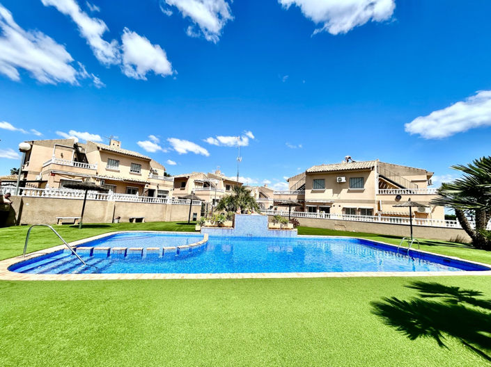 Image No.29-2 Bed Apartment for sale