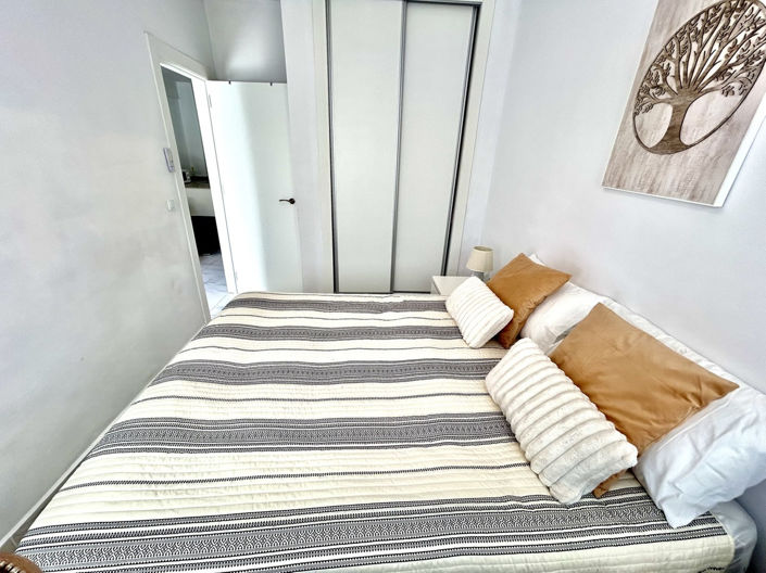 Image No.11-2 Bed Apartment for sale