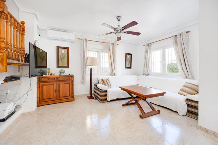 Image No.20-3 Bed Villa for sale