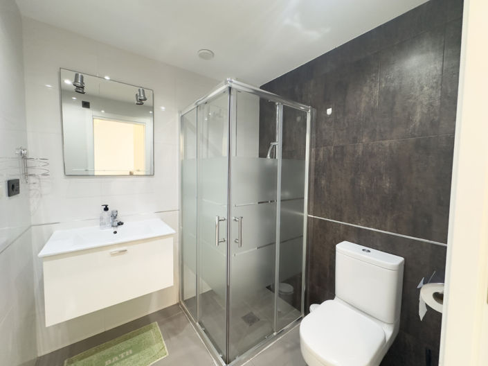 Image No.20-2 Bed Penthouse for sale