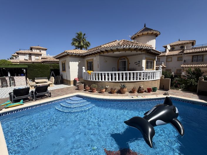 Image No.2-Villa de 4 chambres à vendre à Villamartin