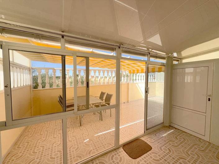 Image No.5-2 Bed Townhouse for sale