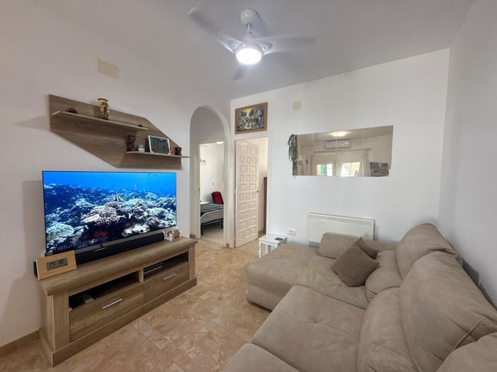 Image No.4-2 Bed Townhouse for sale