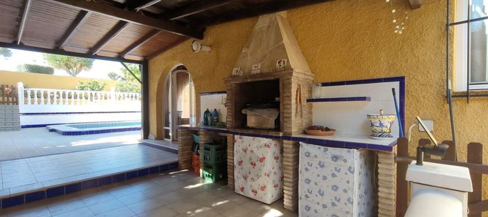 Image No.20-2 Bed Villa for sale