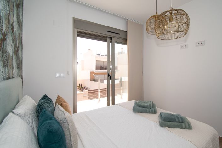 Image No.27-5 Bed Villa for sale