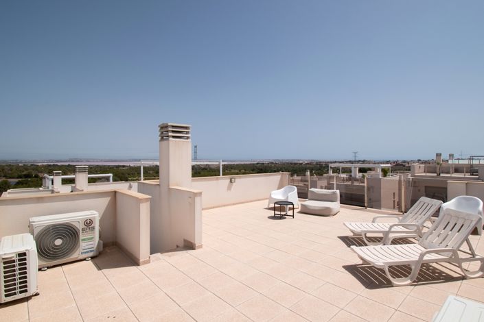 Image No.47-5 Bed Villa for sale