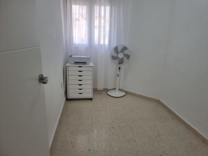 Image No.27-2 Bed Apartment for sale