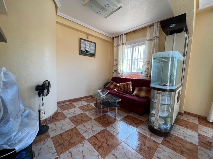 Image No.13-4 Bed Townhouse for sale