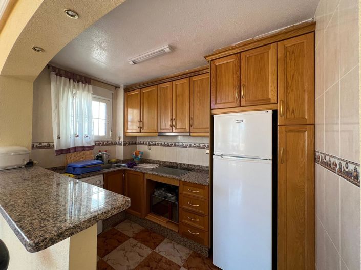 Image No.18-4 Bed Townhouse for sale