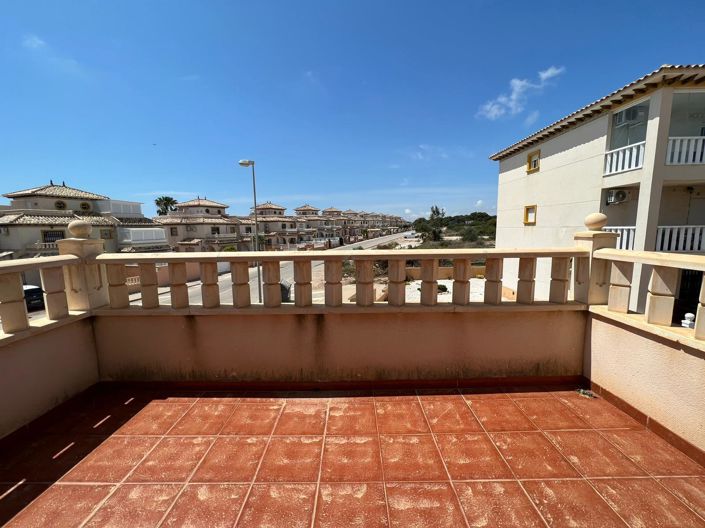 Image No.33-4 Bed Townhouse for sale