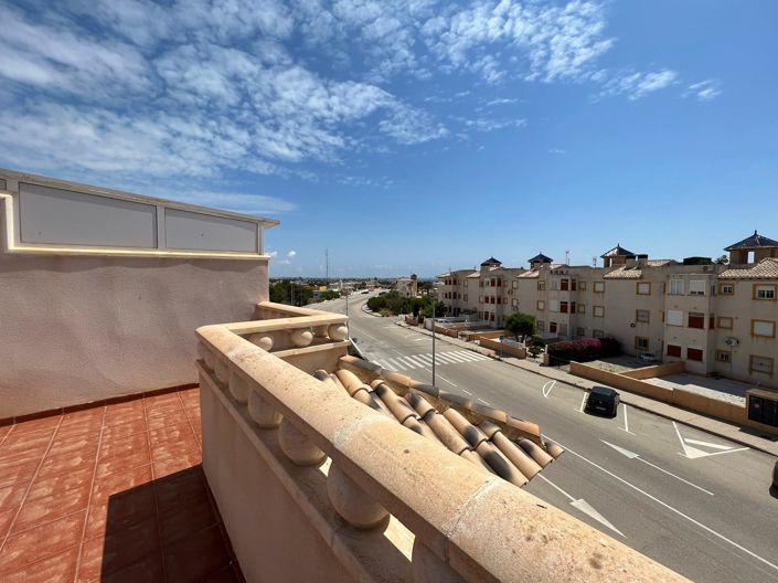 Image No.40-4 Bed Townhouse for sale