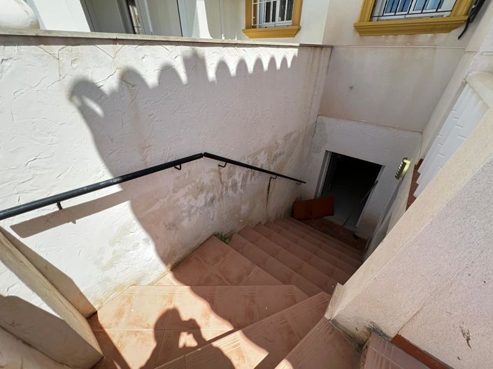 Image No.43-4 Bed Townhouse for sale