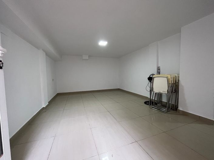 Image No.44-4 Bed Townhouse for sale