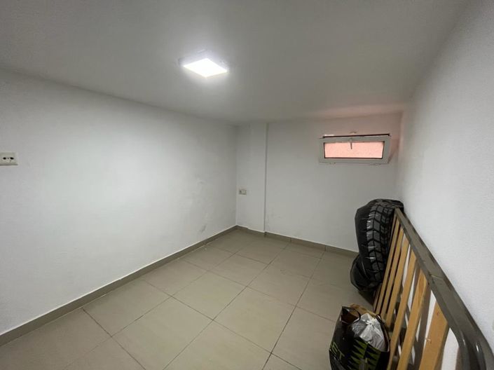 Image No.49-4 Bed Townhouse for sale