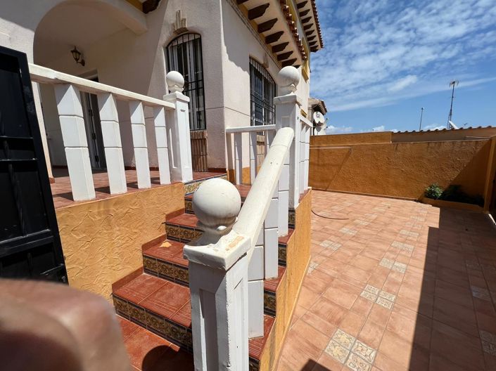 Image No.8-4 Bed Townhouse for sale