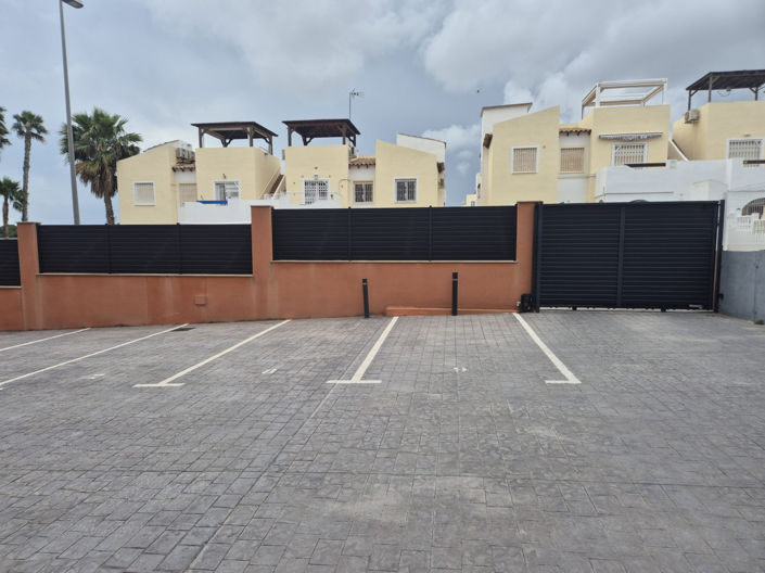 Image No.23-2 Bed Apartment for sale