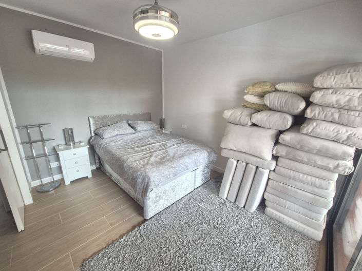Image No.33-2 Bed Apartment for sale
