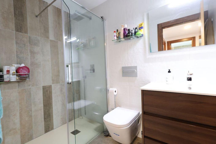 Image No.25-4 Bed Townhouse for sale