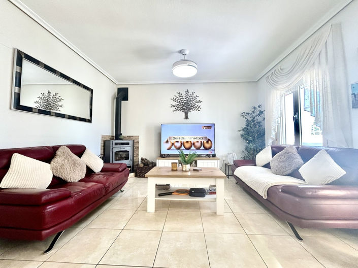 Image No.10-2 Bed Villa for sale