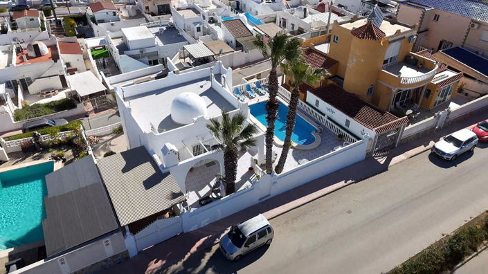 Image No.3-2 Bed Villa for sale