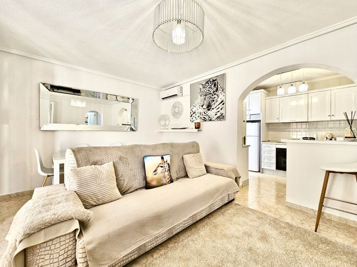 Image No.7-2 Bed Townhouse for sale