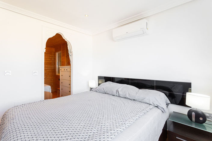 Image No.13-3 Bed Apartment for sale