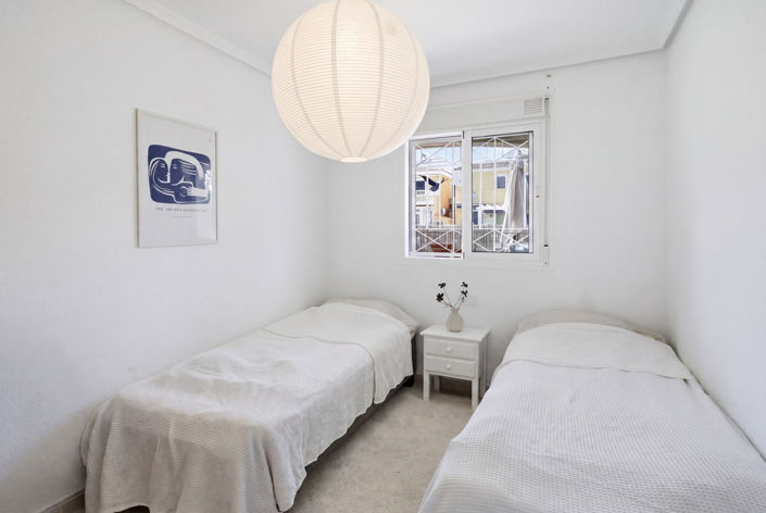 Image No.11-2 Bed Apartment for sale