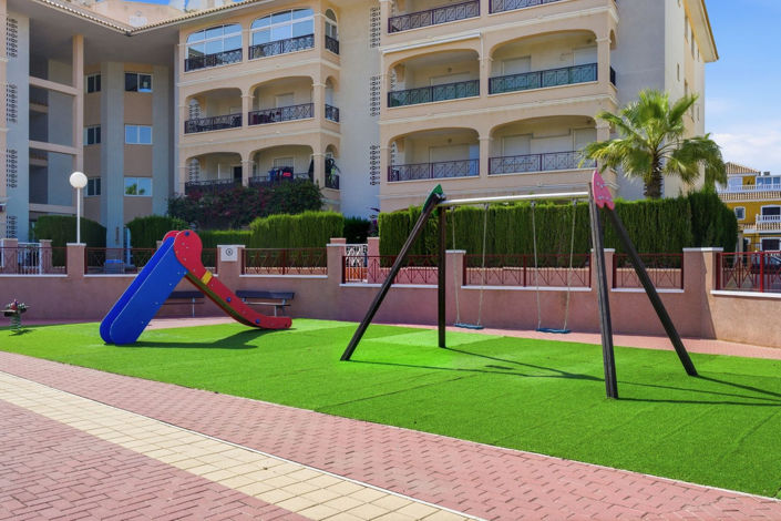 Image No.18-2 Bed Apartment for sale