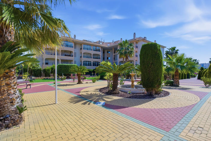 Image No.19-2 Bed Apartment for sale