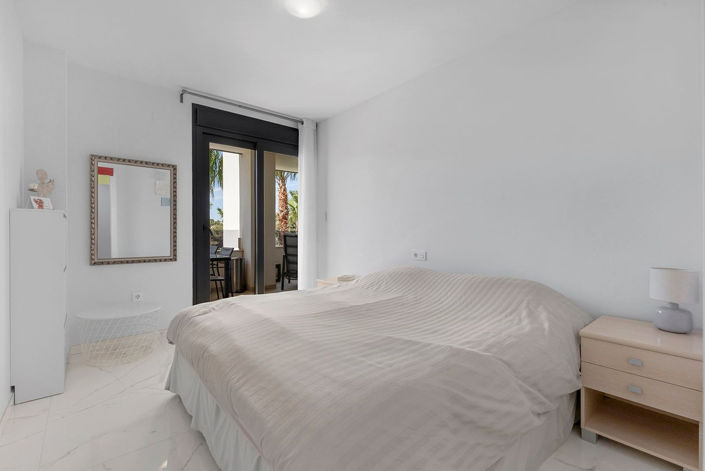 Image No.18-2 Bed Apartment for sale