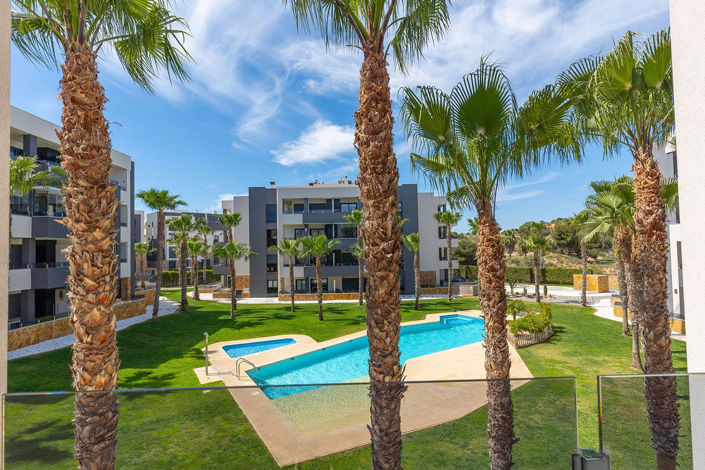 Image No.26-2 Bed Apartment for sale