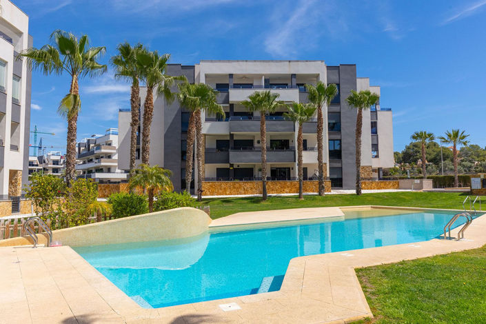 Image No.40-2 Bed Apartment for sale