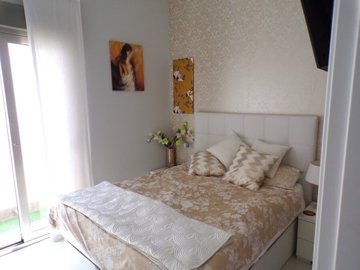 784031783338407lazenia15