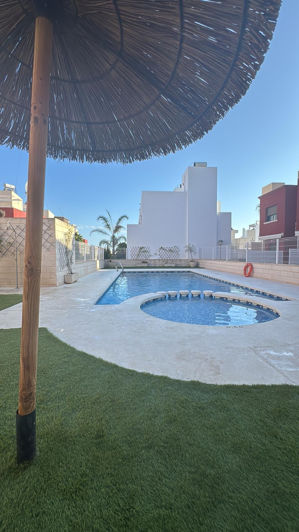 Image No.37-Maison de ville de 2 chambres à vendre à Torrevieja