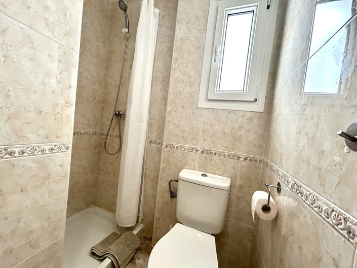Image No.20-2 Bed Apartment for sale