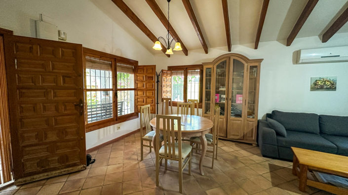 Image No.11-4 Bed Villa for sale