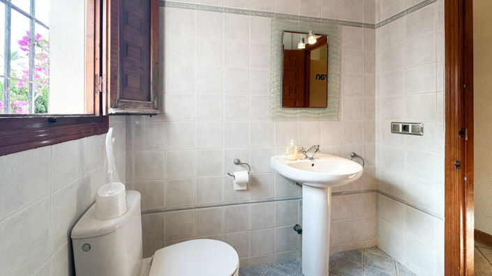 Image No.35-4 Bed Villa for sale