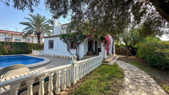Image No.44-4 Bed Villa for sale
